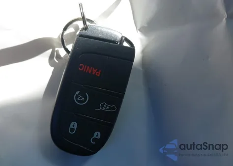 2015 Jeep Grand Cherokee Laredo z USA, uszkodzony, nr VIN 1C4RJFAG7FC122784